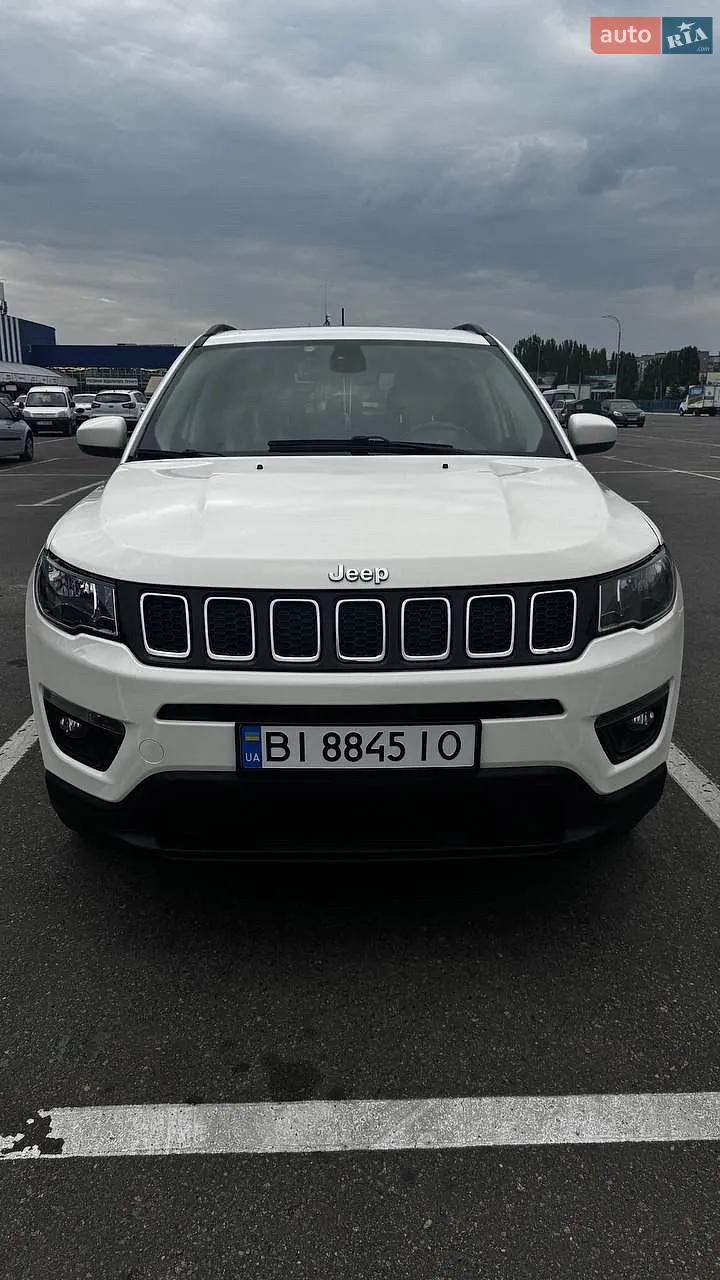 2019 Jeep Compass - фото 1