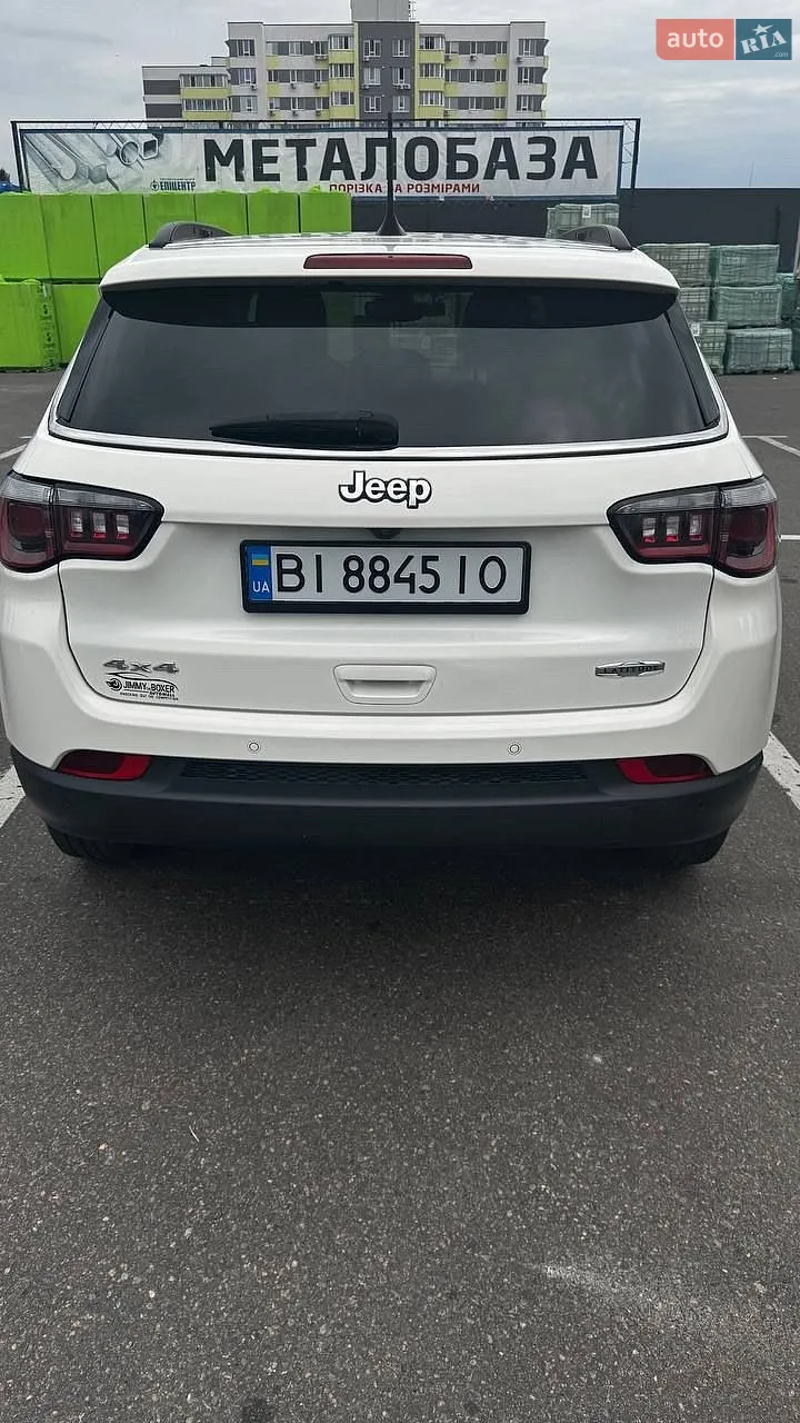 2019 Jeep Compass - мініатюра 3