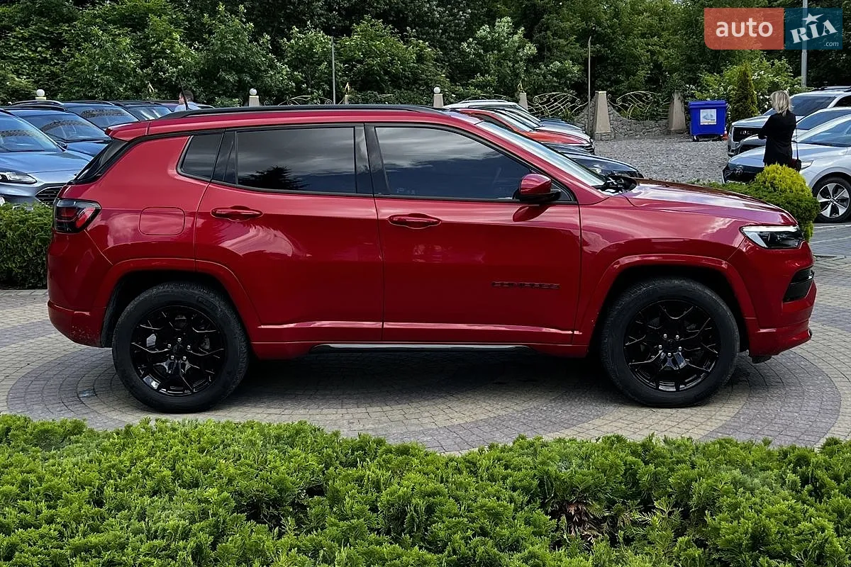 2022 Jeep Compass - мініатюра 8