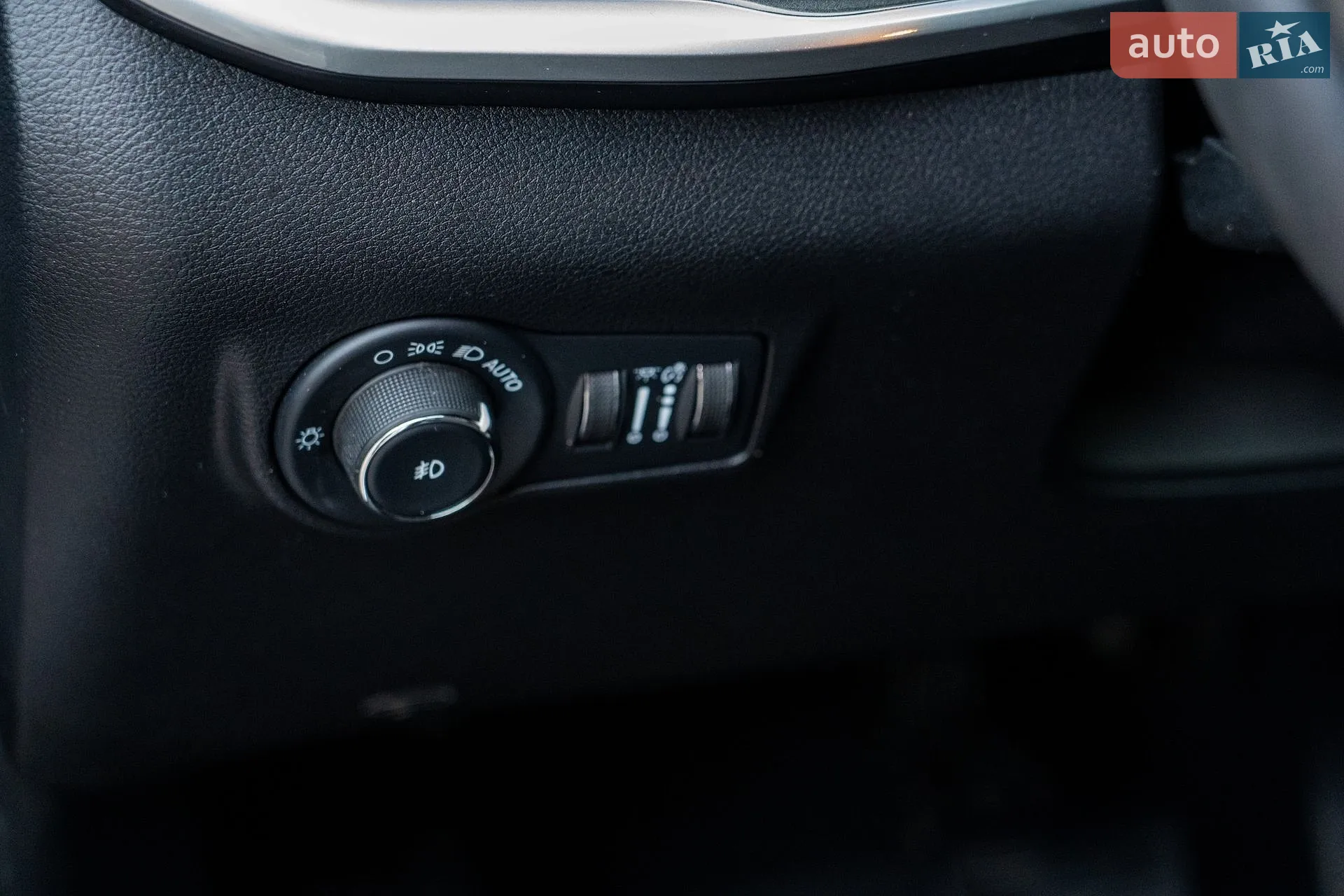 2022 Jeep Compass - мініатюра 31