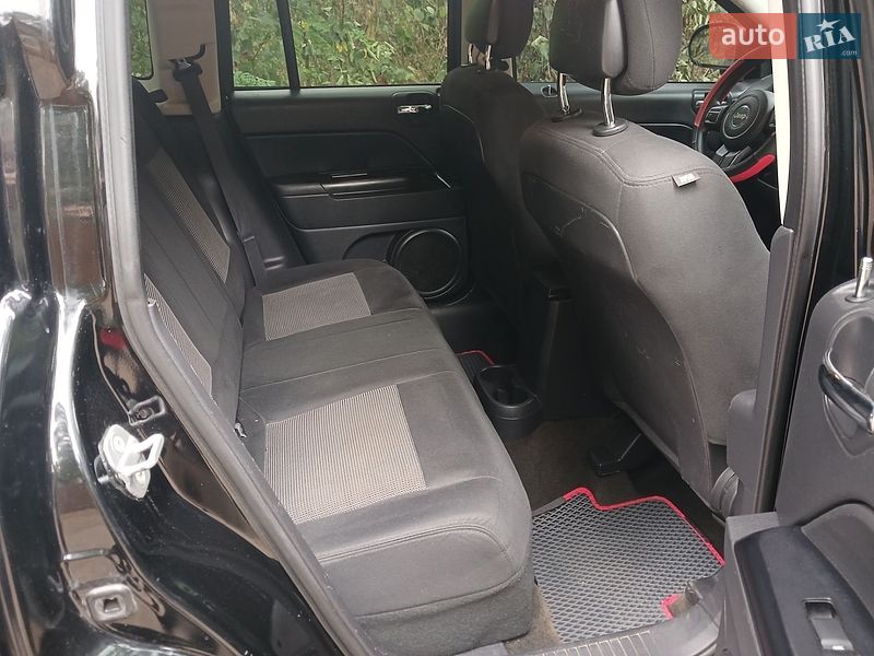 Позашляховик / Кросовер Jeep Compass 2014 в Києві