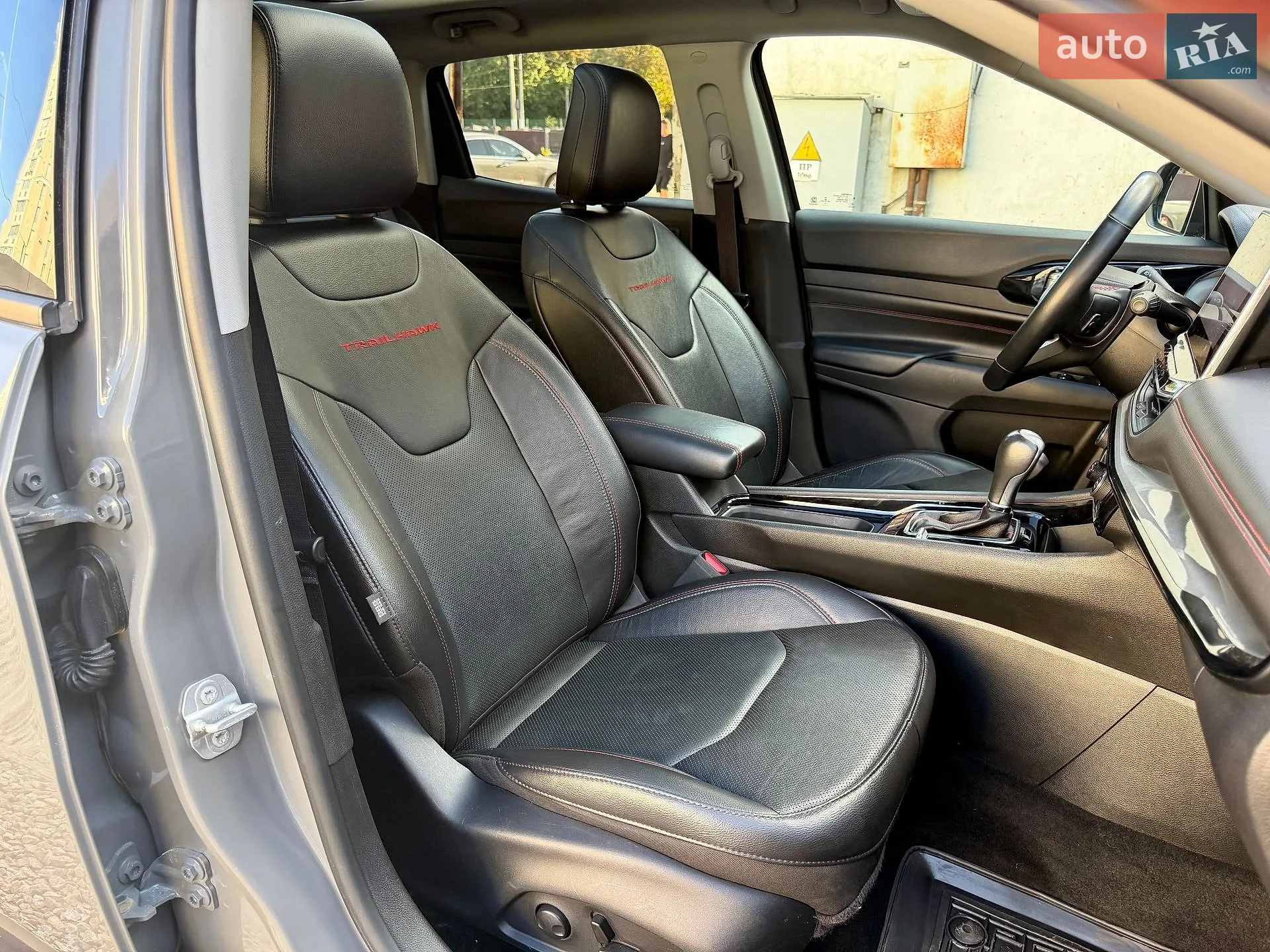 2022 Jeep Compass - мініатюра 10