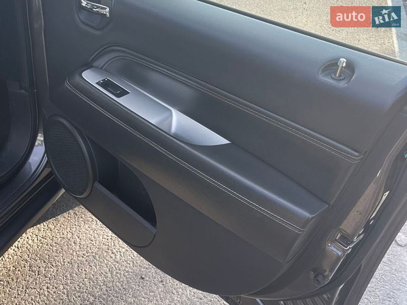 Внедорожник / Кроссовер Jeep Compass 2014 в Валках