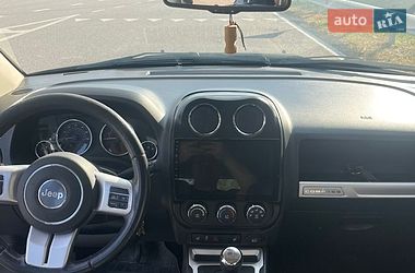 Внедорожник / Кроссовер Jeep Compass 2014 в Валках