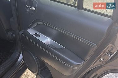 Внедорожник / Кроссовер Jeep Compass 2014 в Валках