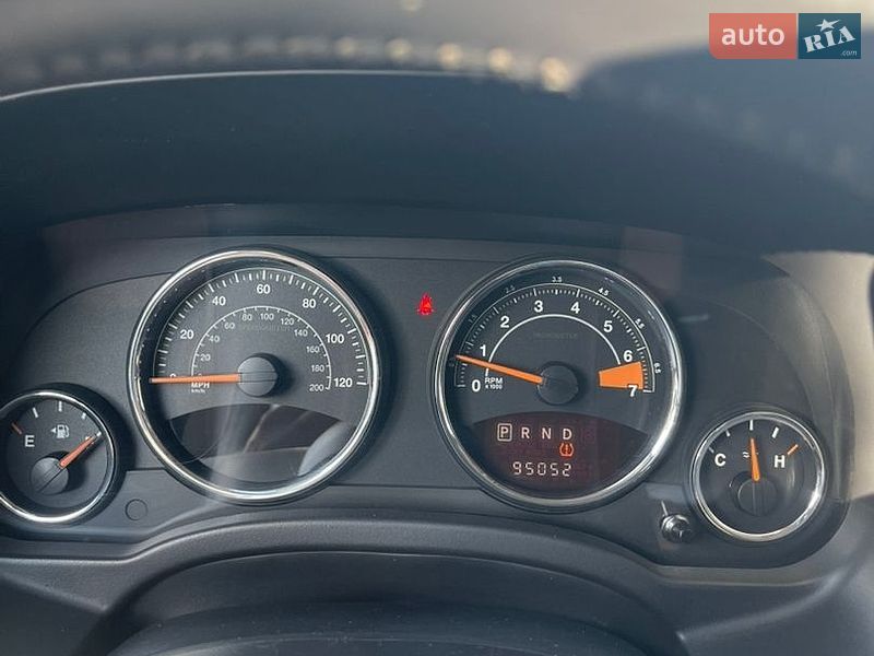 Внедорожник / Кроссовер Jeep Compass 2014 в Валках