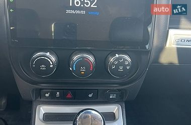 Внедорожник / Кроссовер Jeep Compass 2014 в Валках
