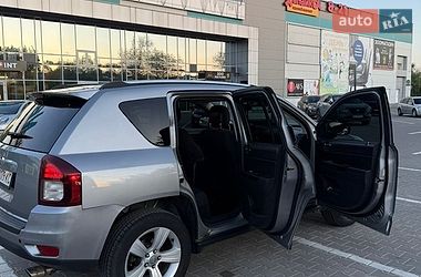 Позашляховик / Кросовер Jeep Compass 2014 в Києві фото 10 Позашляховик / Кросовер Jeep Compass 2014 в Києві