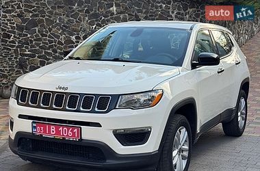 Внедорожник / Кроссовер Jeep Compass 2018 в Ровно