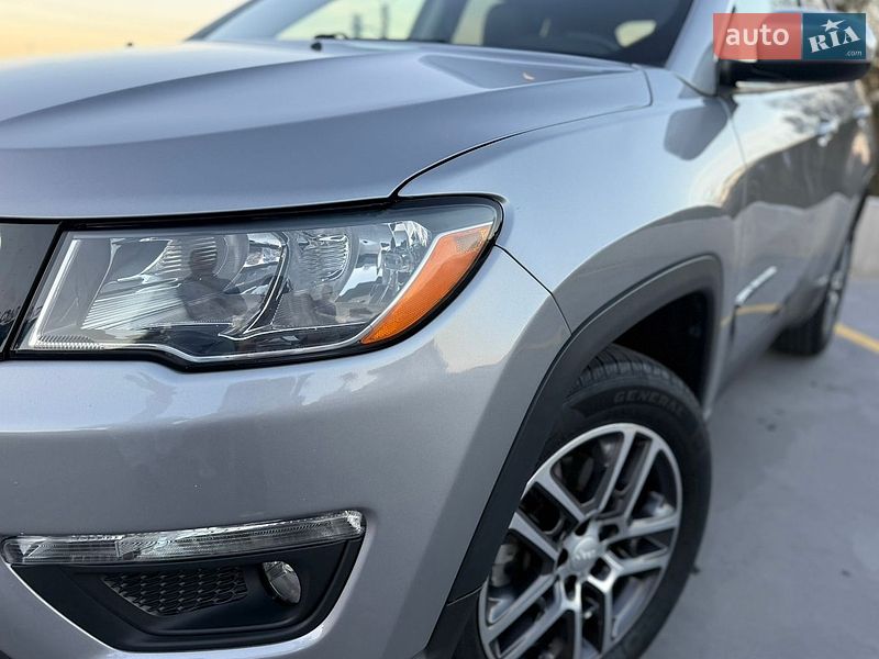 Позашляховик / Кросовер Jeep Compass 2017 в Тернополі