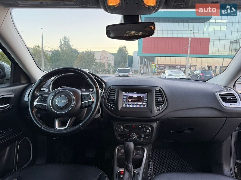 Позашляховик / Кросовер Jeep Compass 2017 в Тернополі