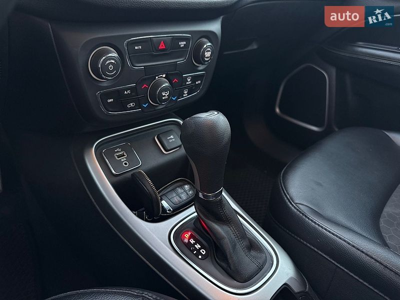 Позашляховик / Кросовер Jeep Compass 2017 в Тернополі