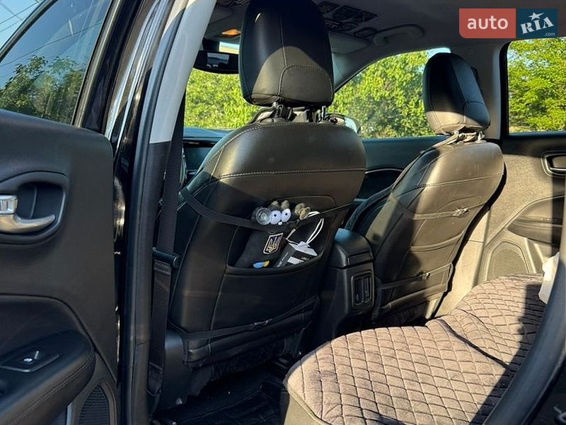 Внедорожник / Кроссовер Jeep Compass 2019 в Павлограде