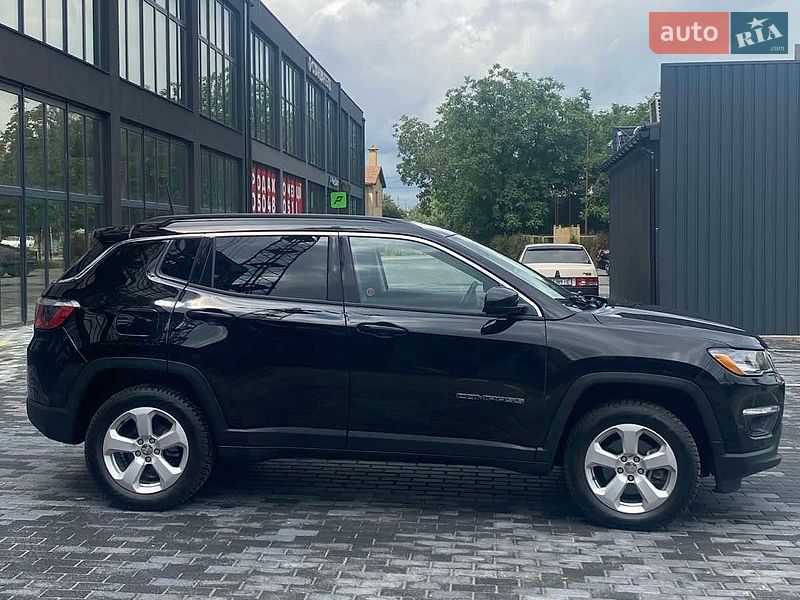 Позашляховик / Кросовер Jeep Compass 2017 в Полтаві
