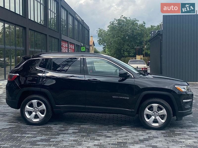 Внедорожник / Кроссовер Jeep Compass 2017 в Полтаве