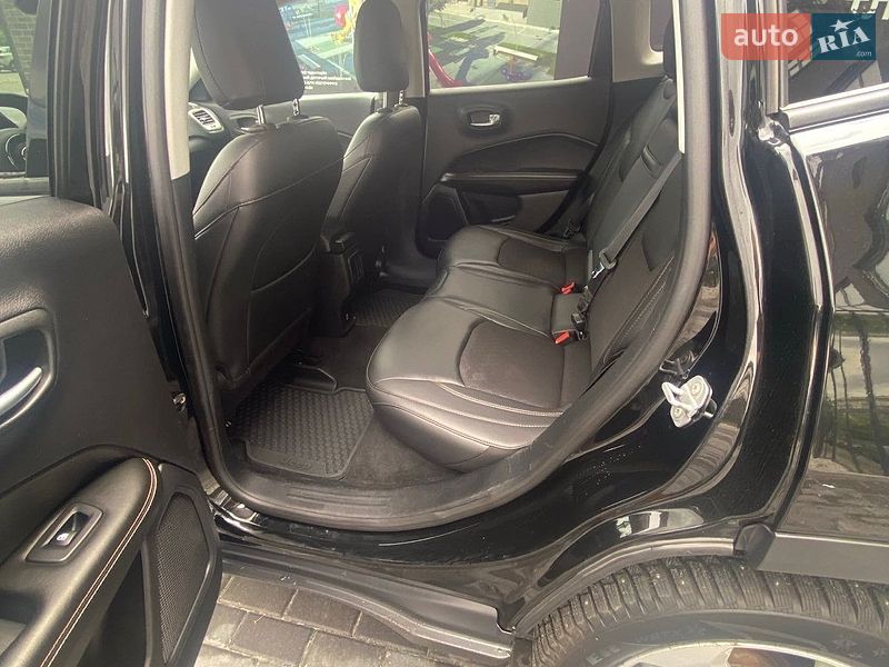 Внедорожник / Кроссовер Jeep Compass 2017 в Полтаве