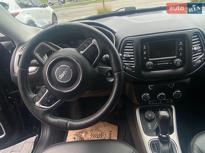 Внедорожник / Кроссовер Jeep Compass 2017 в Полтаве