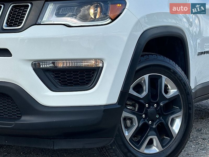 Позашляховик / Кросовер Jeep Compass 2017 в Білогородці