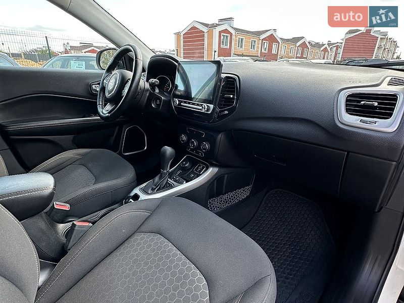 Позашляховик / Кросовер Jeep Compass 2017 в Білогородці