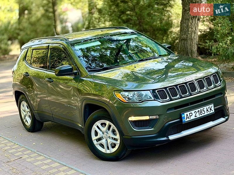 Внедорожник / Кроссовер Jeep Compass 2017 в Запорожье