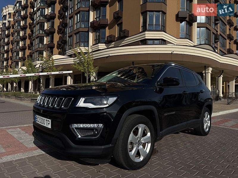 Позашляховик / Кросовер Jeep Compass 2017 в Києві