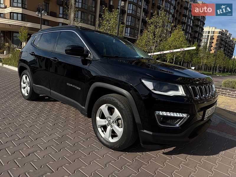 Позашляховик / Кросовер Jeep Compass 2017 в Києві