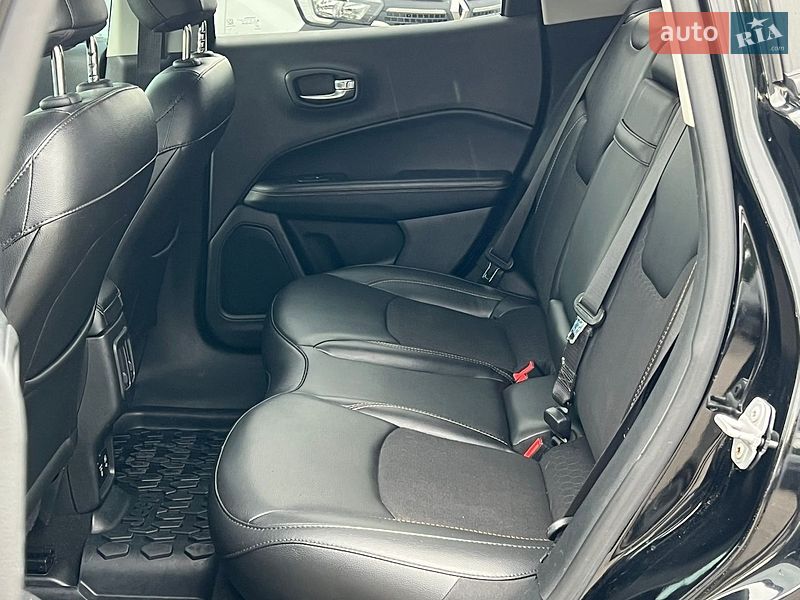Позашляховик / Кросовер Jeep Compass 2018 в Рівному