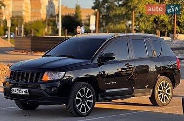 Внедорожник / Кроссовер Jeep Compass 2012 в Кропивницком