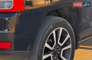 Внедорожник / Кроссовер Jeep Compass 2012 в Кропивницком