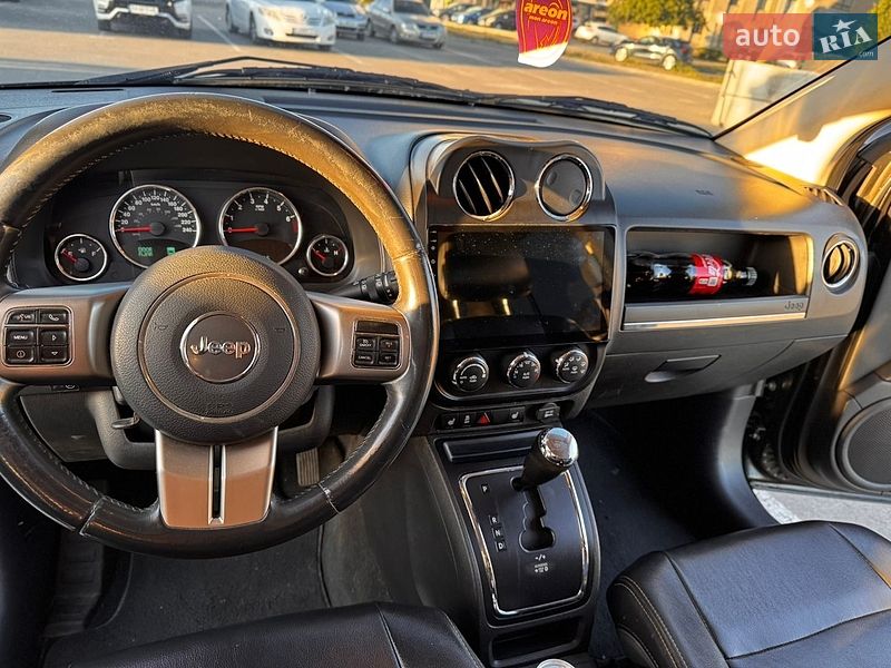 Внедорожник / Кроссовер Jeep Compass 2012 в Кропивницком