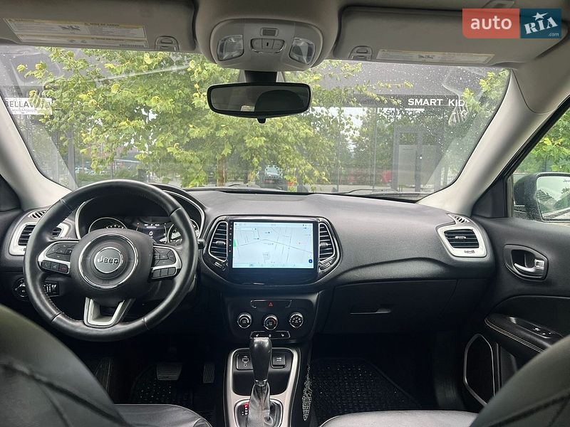 Позашляховик / Кросовер Jeep Compass 2017 в Рівному