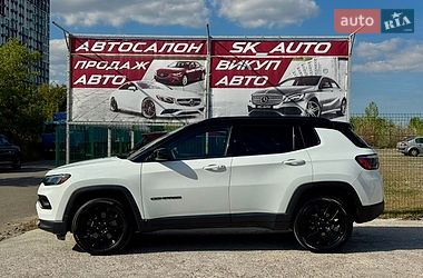 Внедорожник / Кроссовер Jeep Compass 2024 в Киеве