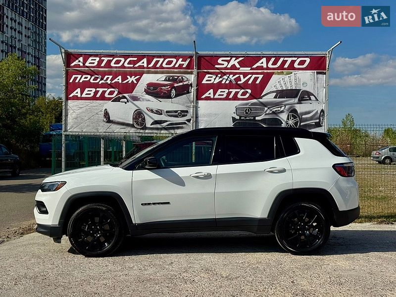 Внедорожник / Кроссовер Jeep Compass 2024 в Киеве
