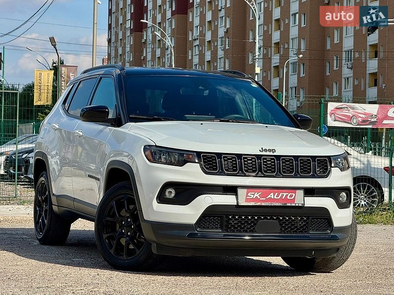 Внедорожник / Кроссовер Jeep Compass 2024 в Киеве