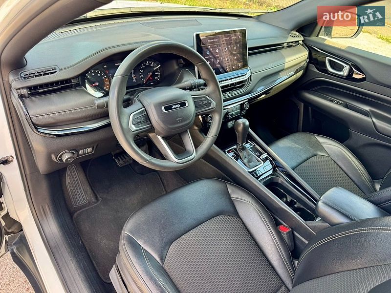 Внедорожник / Кроссовер Jeep Compass 2024 в Киеве
