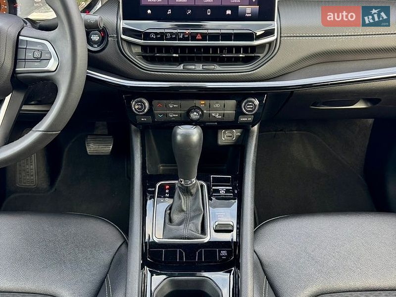 Внедорожник / Кроссовер Jeep Compass 2024 в Киеве