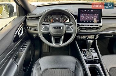 Внедорожник / Кроссовер Jeep Compass 2024 в Киеве