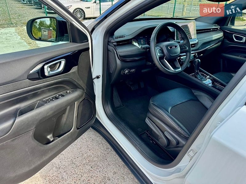 Внедорожник / Кроссовер Jeep Compass 2024 в Киеве