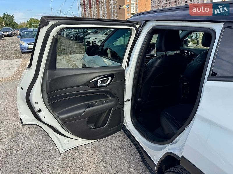 Внедорожник / Кроссовер Jeep Compass 2024 в Киеве
