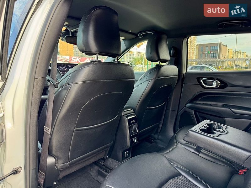 Внедорожник / Кроссовер Jeep Compass 2024 в Киеве