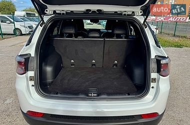 Внедорожник / Кроссовер Jeep Compass 2024 в Киеве