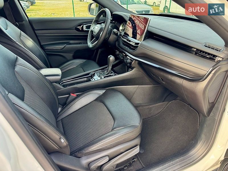 Внедорожник / Кроссовер Jeep Compass 2024 в Киеве