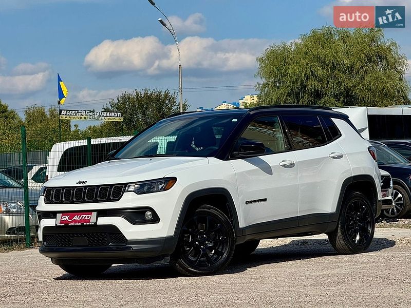 Внедорожник / Кроссовер Jeep Compass 2024 в Киеве