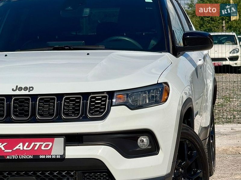 Внедорожник / Кроссовер Jeep Compass 2024 в Киеве
