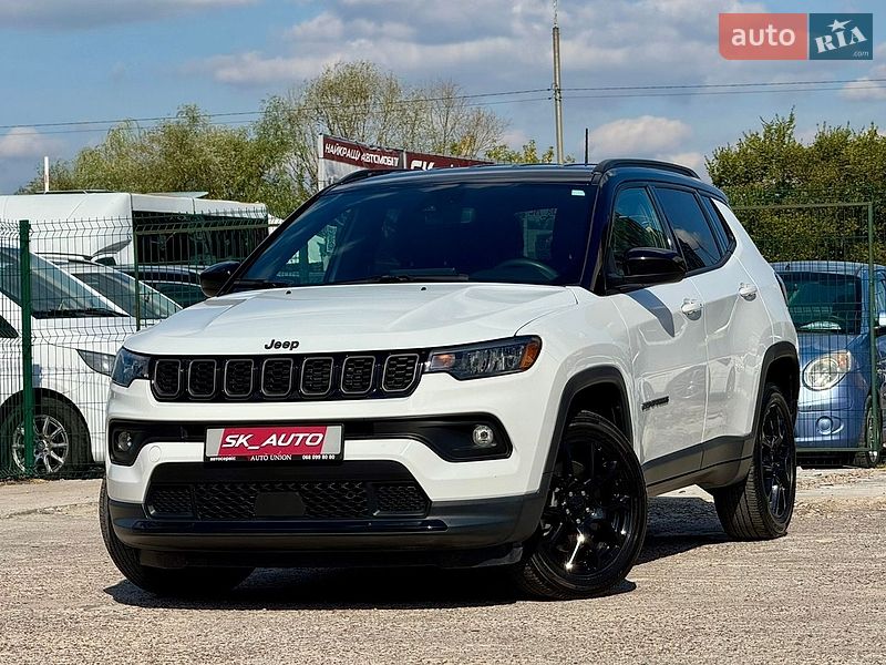 Внедорожник / Кроссовер Jeep Compass 2024 в Киеве