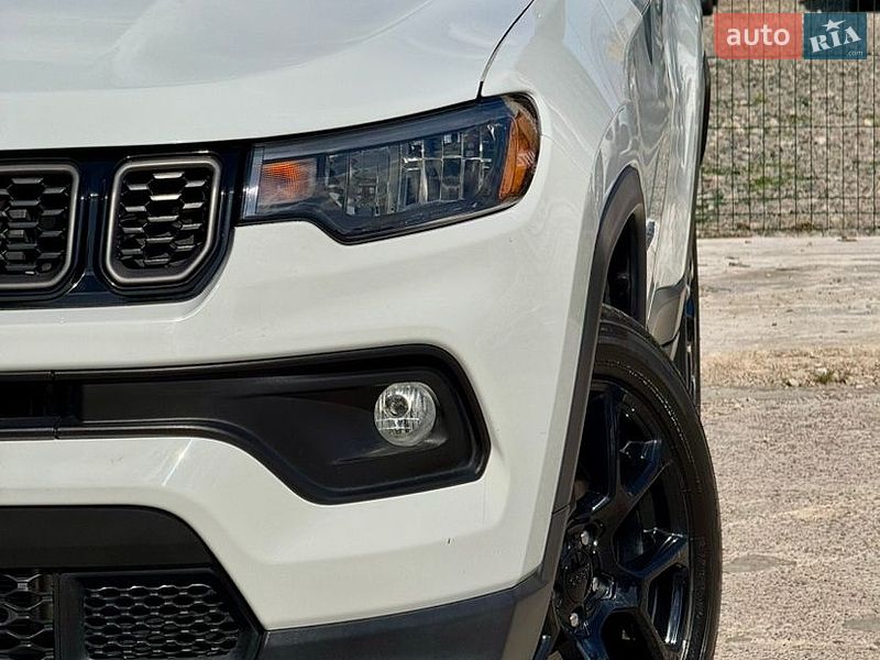 Внедорожник / Кроссовер Jeep Compass 2024 в Киеве