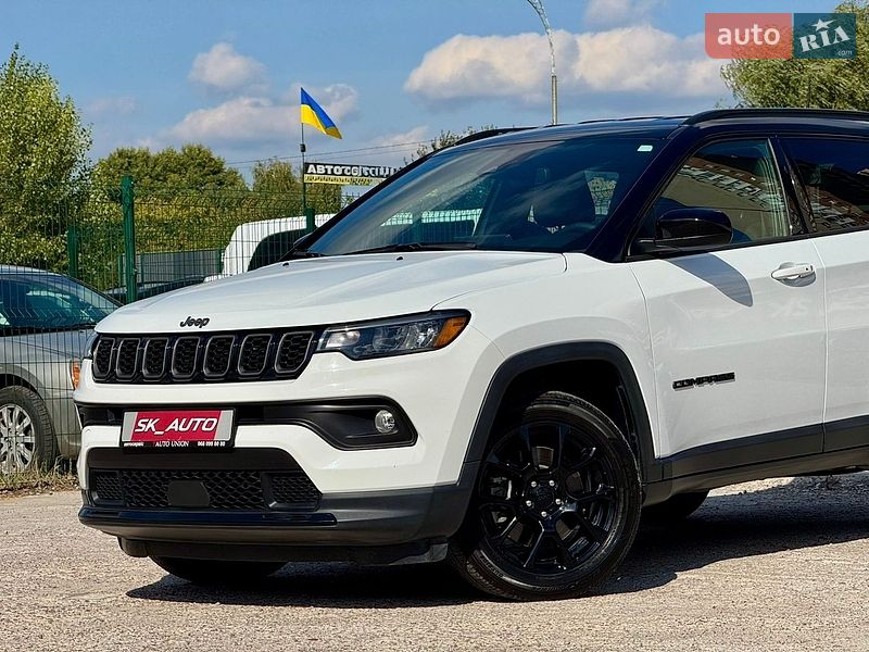Внедорожник / Кроссовер Jeep Compass 2024 в Киеве