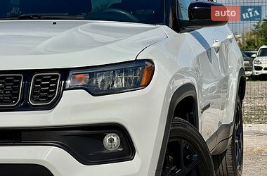 Внедорожник / Кроссовер Jeep Compass 2024 в Киеве