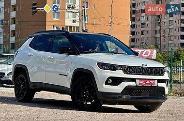 Внедорожник / Кроссовер Jeep Compass 2024 в Киеве
