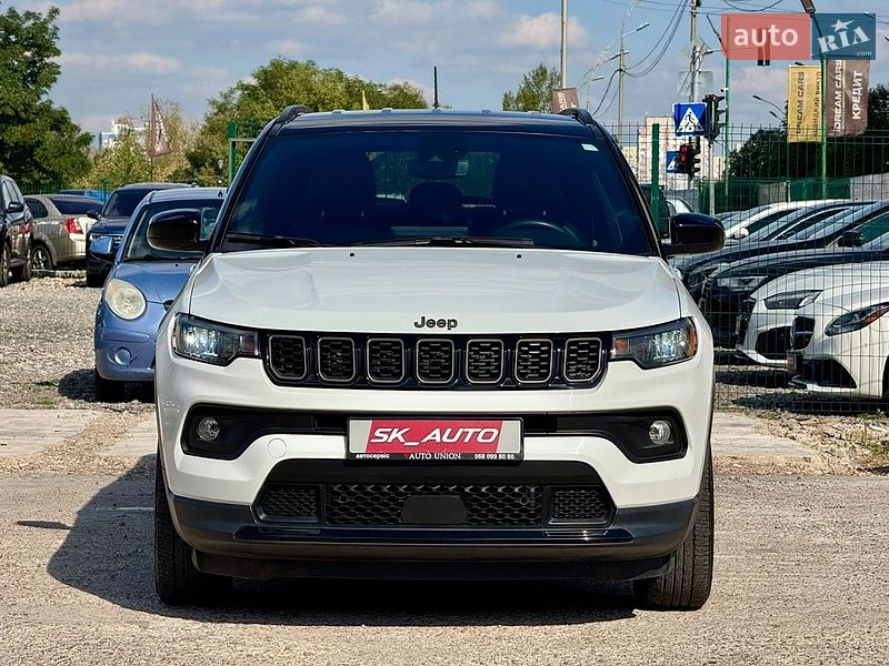 Внедорожник / Кроссовер Jeep Compass 2024 в Киеве